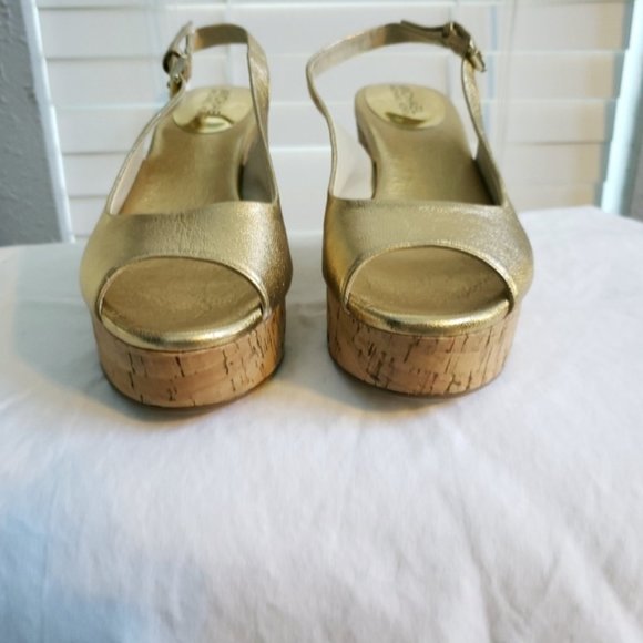 NWOT!! Gold Michael Kors Wedge Sandals - Picture 8 of 12